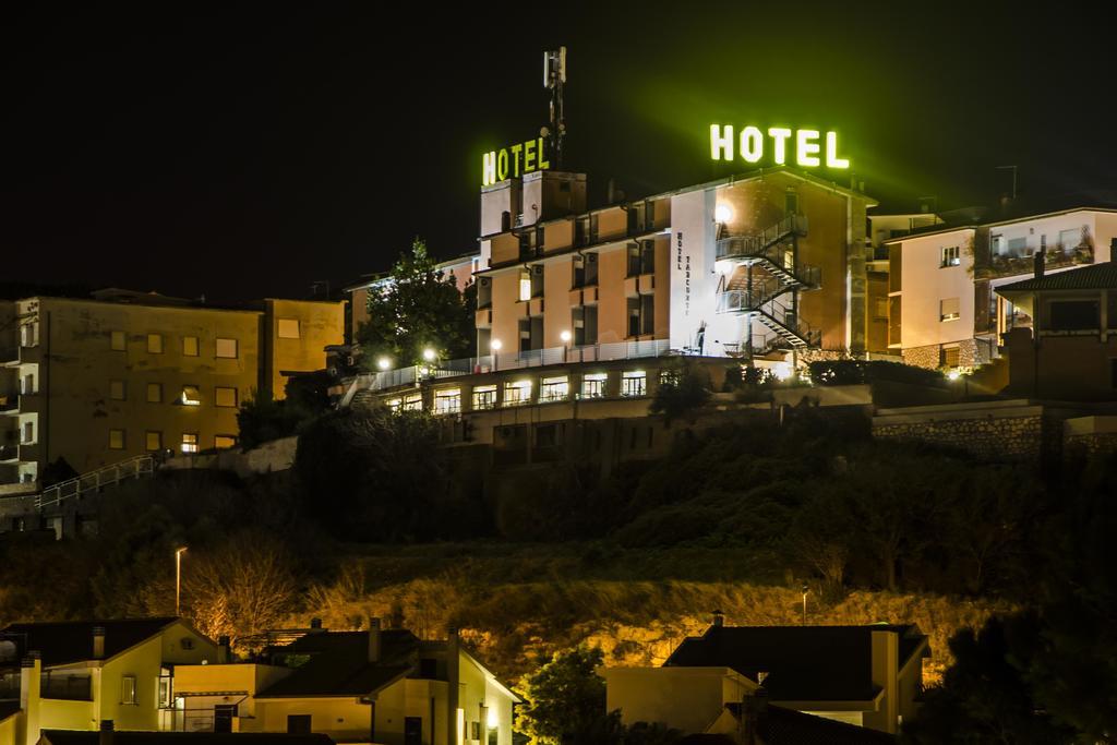 Hotel Tarconte Тарквиния Экстерьер фото