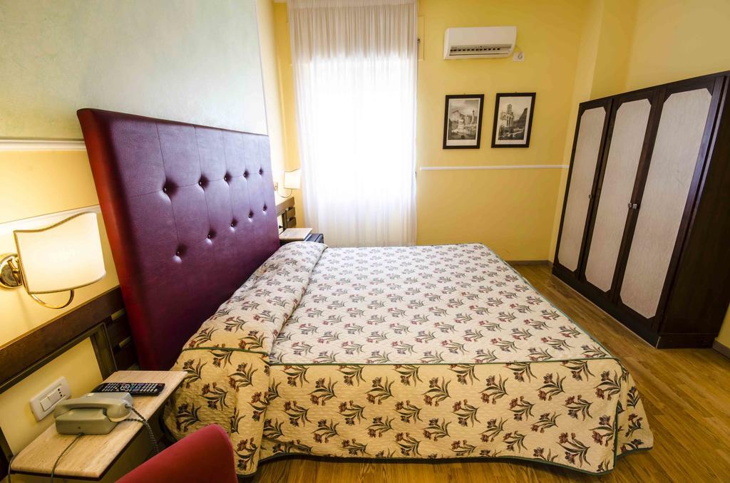 Hotel Tarconte Тарквиния Экстерьер фото