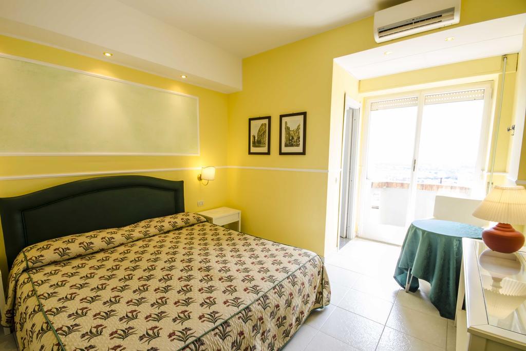 Hotel Tarconte Тарквиния Экстерьер фото