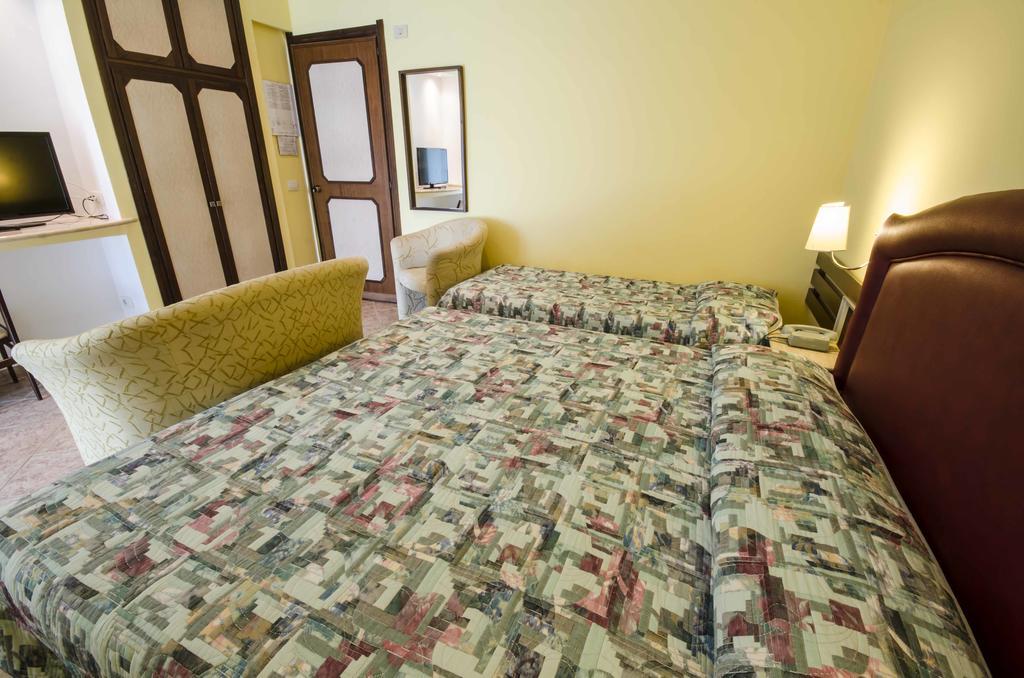 Hotel Tarconte Тарквиния Экстерьер фото